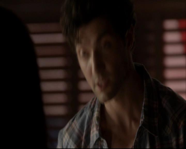 VampireDiariesWorld-dot-org_DeletedScenes-4x06WeAllGoALittleMadSometimes0059.jpg