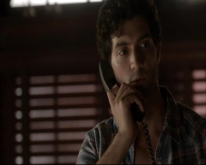 VampireDiariesWorld-dot-org_DeletedScenes-4x06WeAllGoALittleMadSometimes0095.jpg VampireDiariesWorld-dot-org_DeletedScenes-4x06WeAllGoALittleMadSometimes0095.jpg