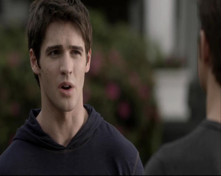 VampireDiariesWorld-dot-org_DeletedScenes-4x06WeAllGoALittleMadSometimes0152.jpg