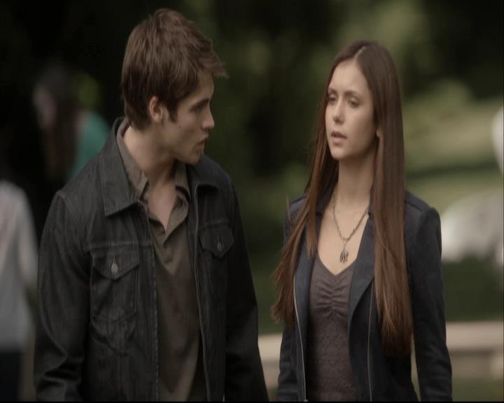 VampireDiariesWorld-dot-org_DeletedScenes-4x07MyBrothersKeeper0011.jpg