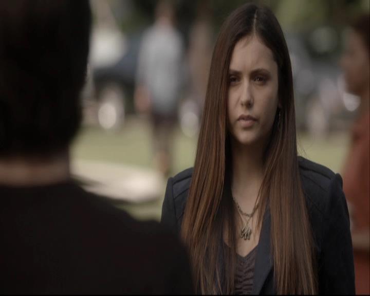 VampireDiariesWorld-dot-org_DeletedScenes-4x07MyBrothersKeeper0052.jpg