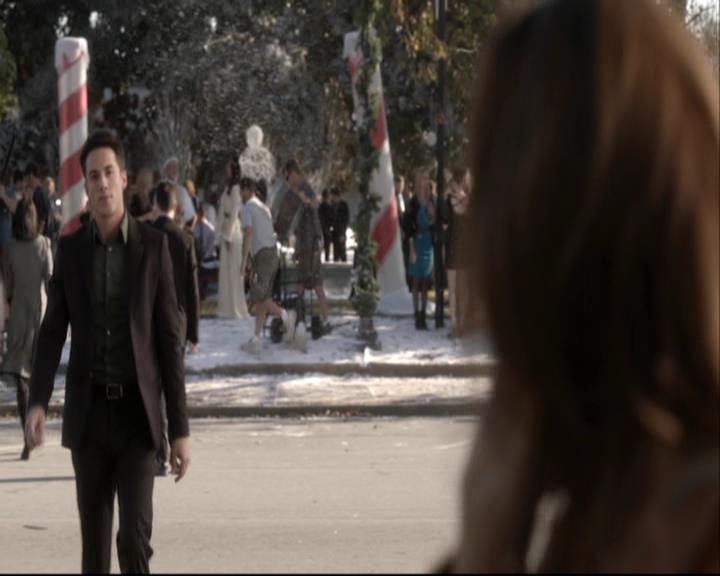 VampireDiariesWorld-dot-org_DeletedScenes-4x09OComeAllYeFaithful0009.jpg