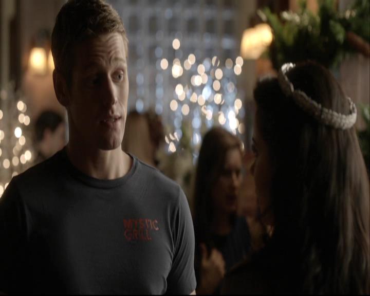 VampireDiariesWorld-dot-org_DeletedScenes-4x09OComeAllYeFaithful0070.jpg