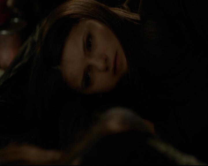 VampireDiariesWorld-dot-org_DeletedScenes-4x13IntoTheWild0064.jpg VampireDiariesWorld-dot-org_DeletedScenes-4x13IntoTheWild0064.jpg