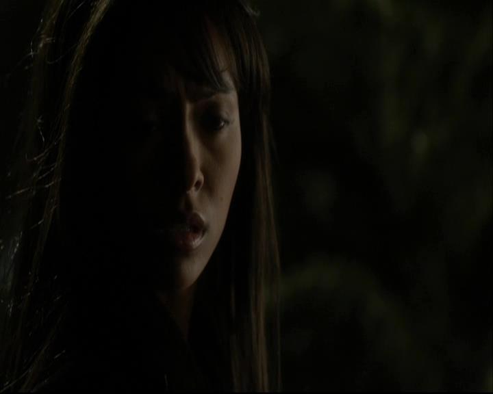 VampireDiariesWorld-dot-org_DeletedScenes-4x13IntoTheWild0109.jpg