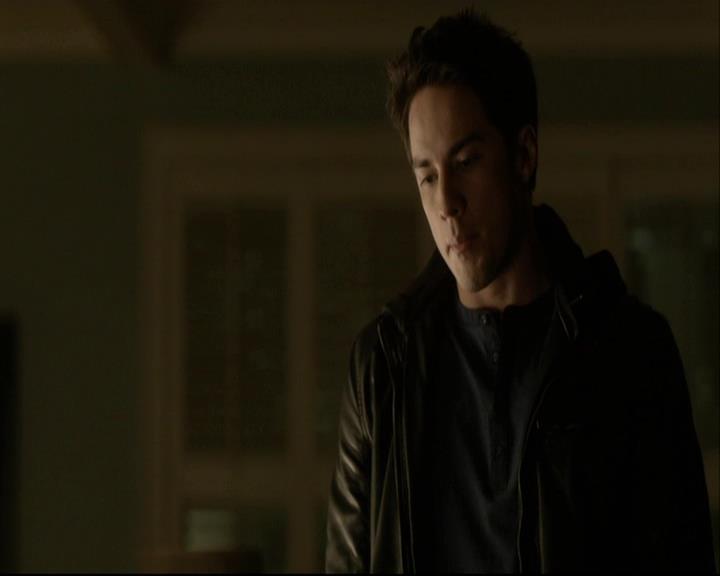 VampireDiariesWorld-dot-org_DeletedScenes-4x14DownTheRabbitHole0020.jpg
