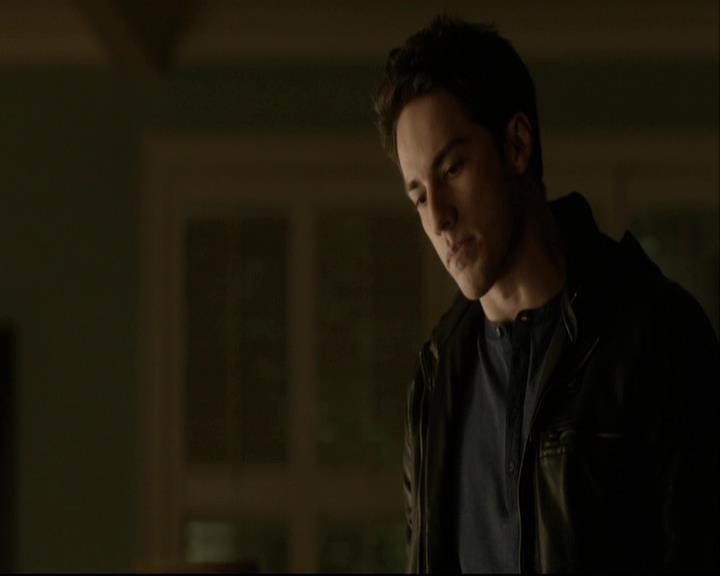 VampireDiariesWorld-dot-org_DeletedScenes-4x14DownTheRabbitHole0022.jpg