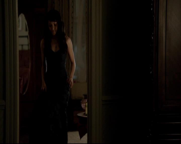 VampireDiariesWorld-dot-org_DeletedScenes-4x19PicturesOfYou0025.jpg