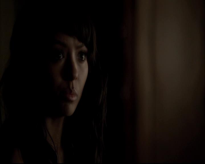 VampireDiariesWorld-dot-org_DeletedScenes-4x19PicturesOfYou0044.jpg