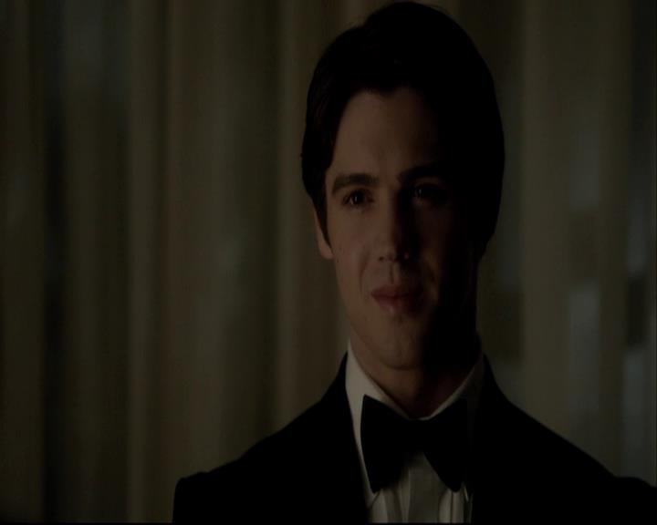 VampireDiariesWorld-dot-org_DeletedScenes-4x19PicturesOfYou0047.jpg