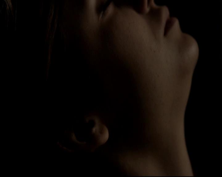 VampireDiariesWorld-dot-org_DeletedScenes-4x21ShesComeUndone0003.jpg