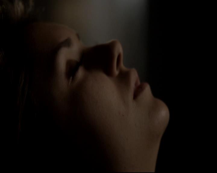 VampireDiariesWorld-dot-org_DeletedScenes-4x21ShesComeUndone0005.jpg