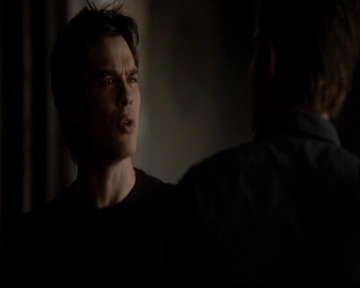 VampireDiariesWorld-dot-org_DeletedScenes-4x21ShesComeUndone0015.jpg