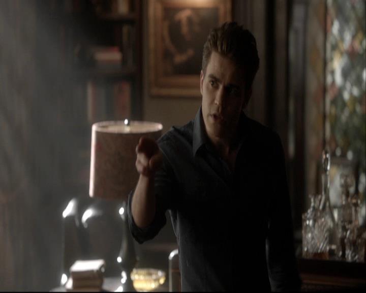 VampireDiariesWorld-dot-org_DeletedScenes-4x21ShesComeUndone0023.jpg