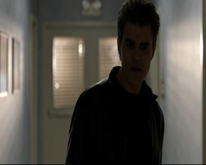 VampireDiariesWorld-dot-org_DeletedScenes-4x22TheWalkingDead0006.jpg VampireDiariesWorld-dot-org_DeletedScenes-4x22TheWalkingDead0006.jpg