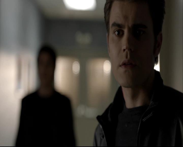 VampireDiariesWorld-dot-org_DeletedScenes-4x22TheWalkingDead0078.jpg