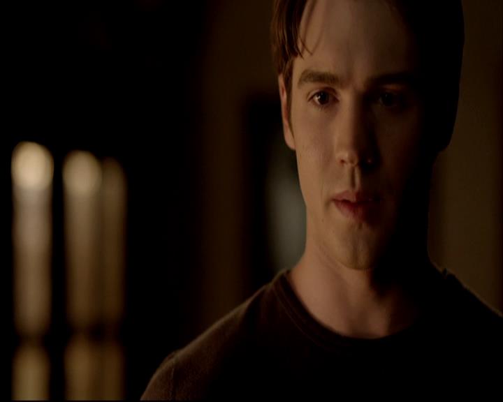 VampireDiariesWorld-dot-org_DeletedScenes-4x23Graduation0019.jpg