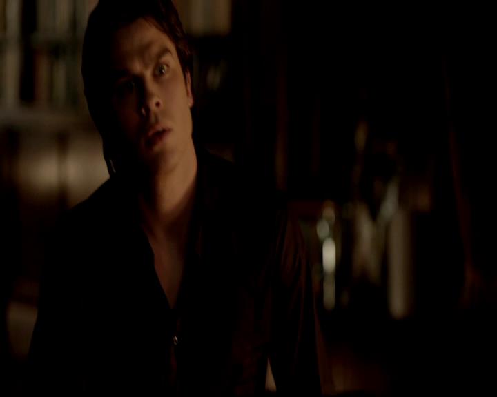 VampireDiariesWorld-dot-org_DeletedScenes-4x23Graduation0022.jpg