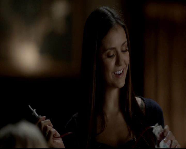 VampireDiariesWorld-dot-org_BloodBoysandBadBehavior-BecomingAVampire0033.jpg VampireDiariesWorld-dot-org_BloodBoysandBadBehavior-BecomingAVampire0033.jpg