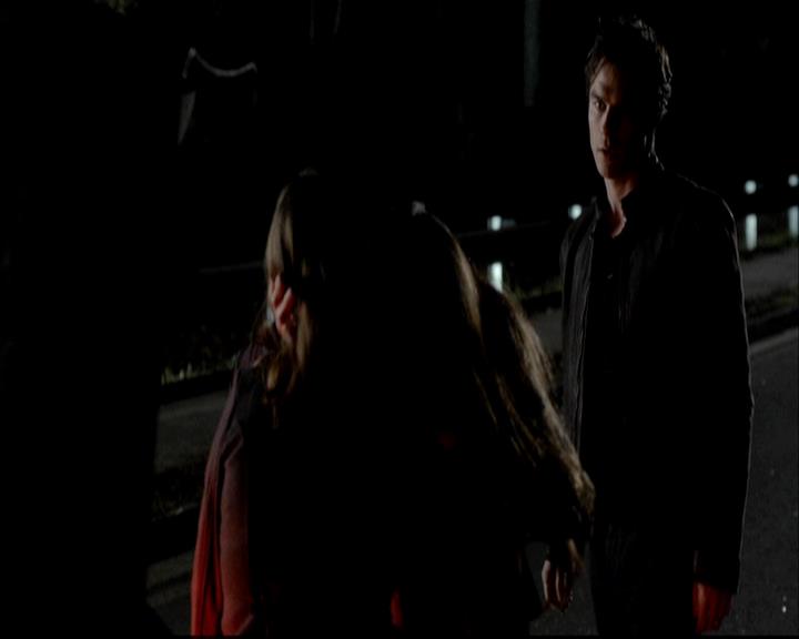 VampireDiariesWorld-dot-org_BloodBoysandBadBehavior-BecomingAVampire0082.jpg