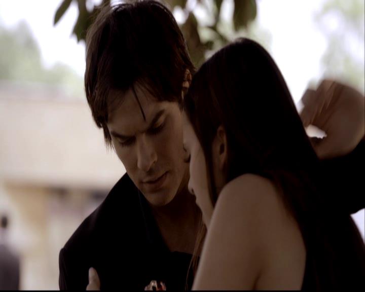 VampireDiariesWorld-dot-org_BloodBoysandBadBehavior-BecomingAVampire0091.jpg