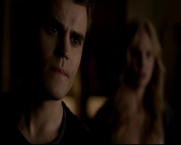 VampireDiariesWorld-dot-org_BloodBoysandBadBehavior-BecomingAVampire0124.jpg