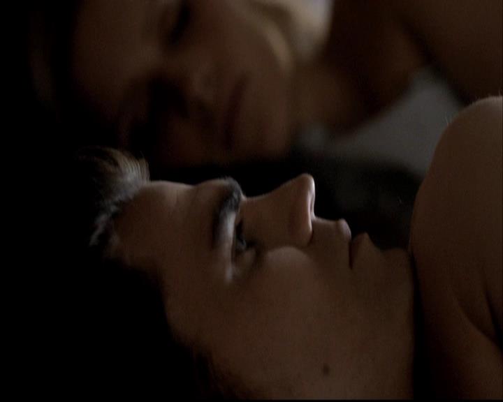 VampireDiariesWorld-dot-org_BloodBoysandBadBehavior-BecomingAVampire0215.jpg