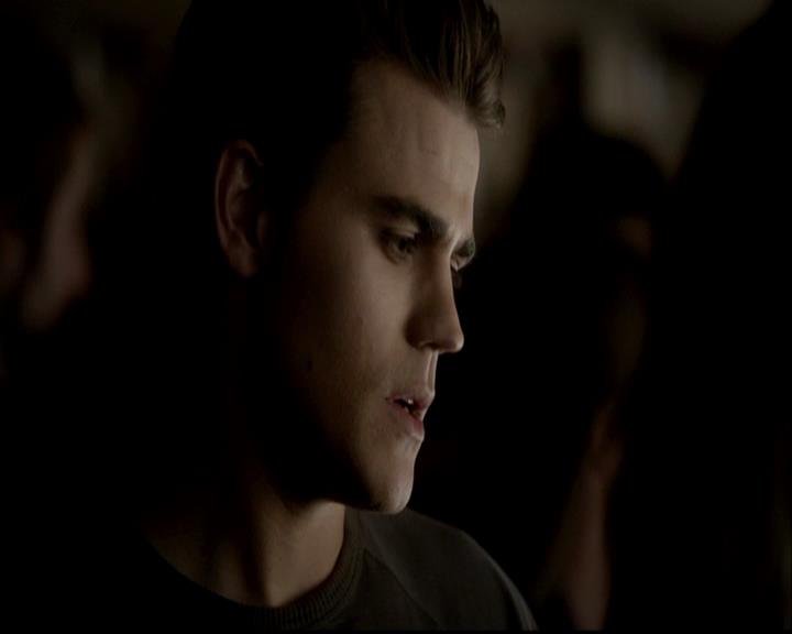 VampireDiariesWorld-dot-org_BloodBoysandBadBehavior-BecomingAVampire0238.jpg
