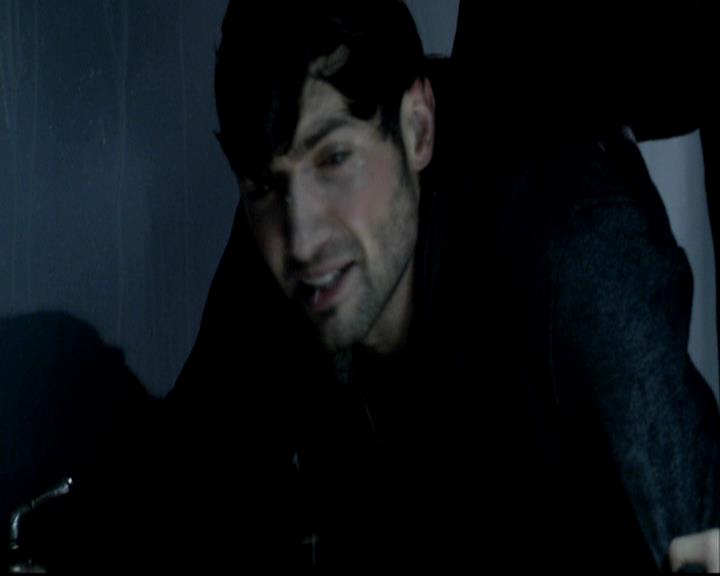 VampireDiariesWorld-dot-org_CreatingSilassIsland0004.jpg