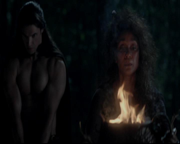 VampireDiariesWorld-dot-org_InkingTheBrotherhoodTheHuntersMark0000.jpg