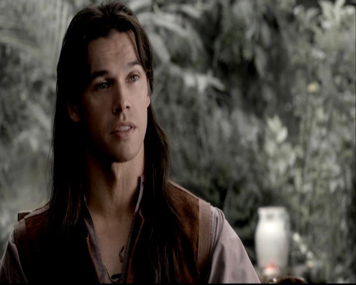 VampireDiariesWorld-dot-org_InkingTheBrotherhoodTheHuntersMark0074.jpg