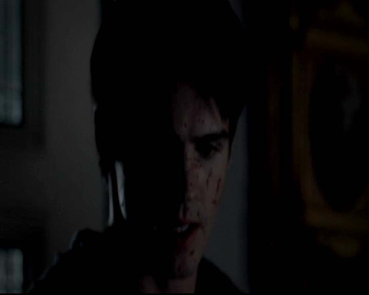 VampireDiariesWorld-dot-org_InkingTheBrotherhoodTheHuntersMark0111.jpg
