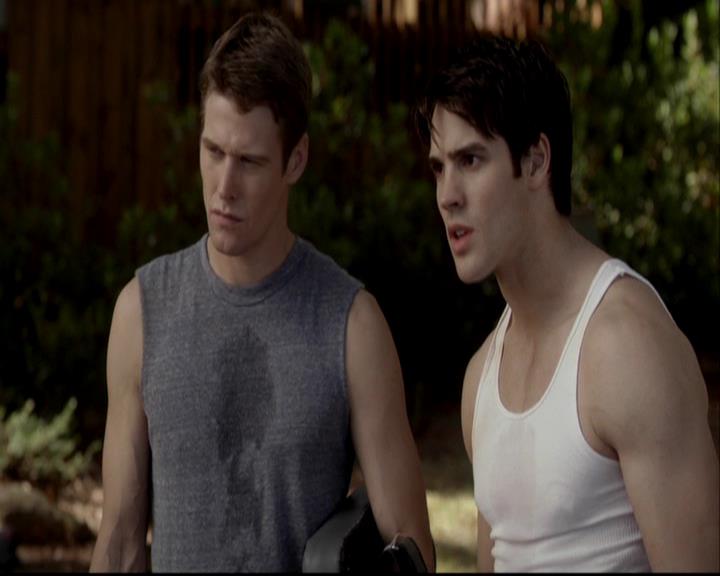 VampireDiariesWorld-dot-org_InkingTheBrotherhoodTheHuntersMark0163.jpg
