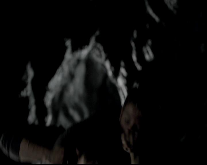 VampireDiariesWorld-dot-org_InkingTheBrotherhoodTheHuntersMark0326.jpg
