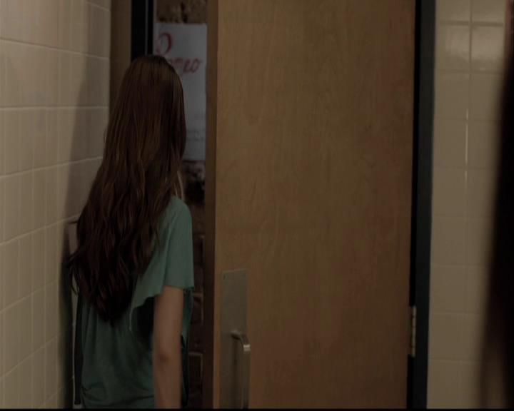 VampireDiariesWorld-dot-org_S5-SecondBite-GagReel0035.jpg