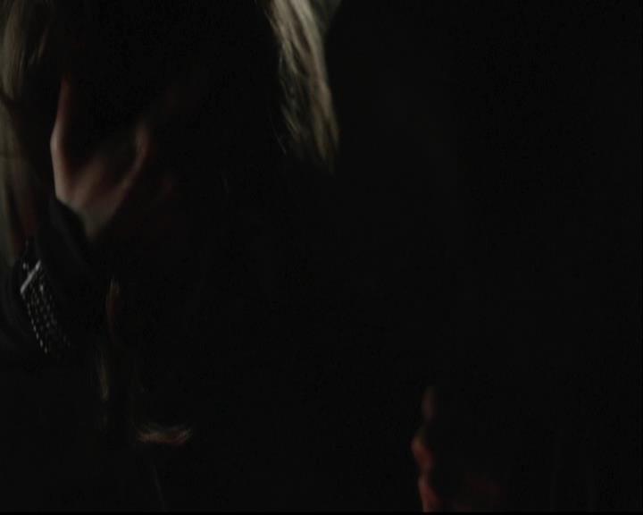 VampireDiariesWorld-dot-org_S5-SecondBite-GagReel0040.jpg