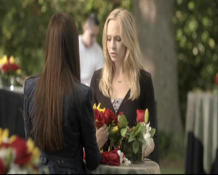VampireDiariesWorld-dot-org_S5-SecondBite-GagReel0055.jpg