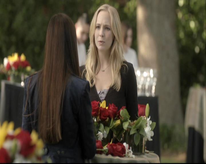 VampireDiariesWorld-dot-org_S5-SecondBite-GagReel0064.jpg