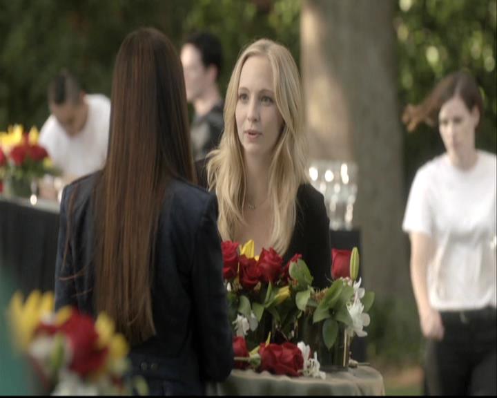 VampireDiariesWorld-dot-org_S5-SecondBite-GagReel0067.jpg