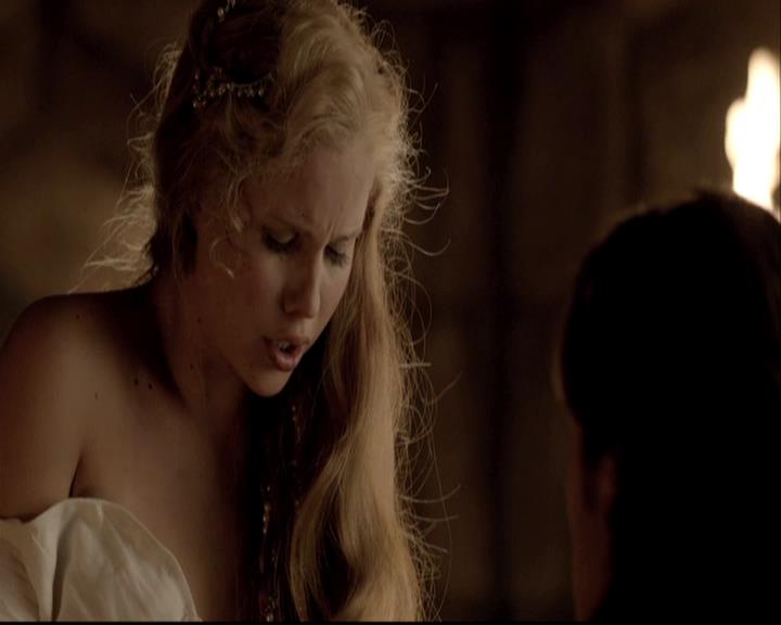 VampireDiariesWorld-dot-org_S5-SecondBite-GagReel0102.jpg