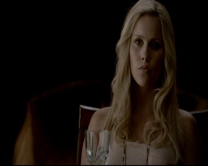 VampireDiariesWorld-dot-org_TVD-TheUltimatePropMaster0009.jpg