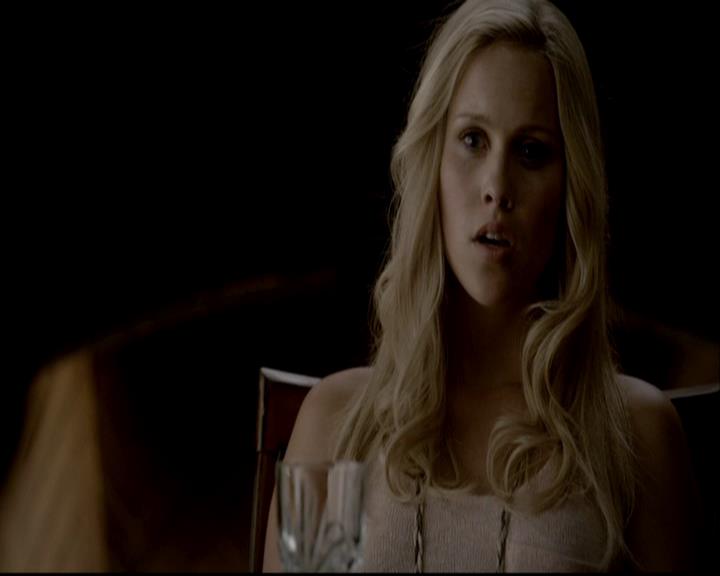 VampireDiariesWorld-dot-org_TVD-TheUltimatePropMaster0010.jpg