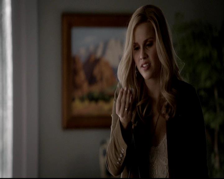 VampireDiariesWorld-dot-org_TVD-TheUltimatePropMaster0080.jpg