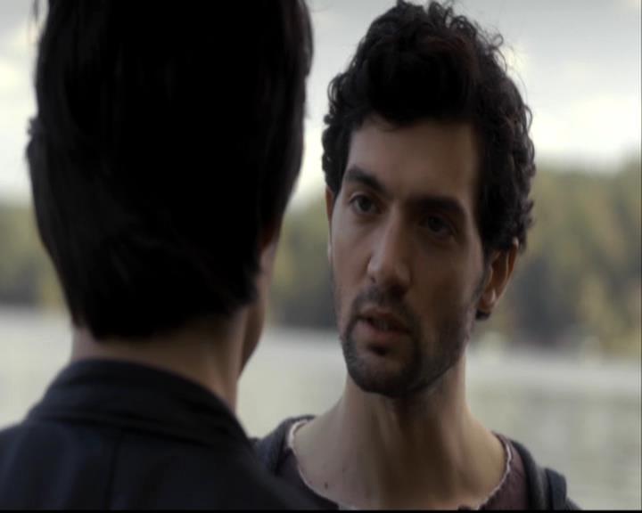 VampireDiariesWorld-dot-org_TVD-TheUltimatePropMaster0096.jpg