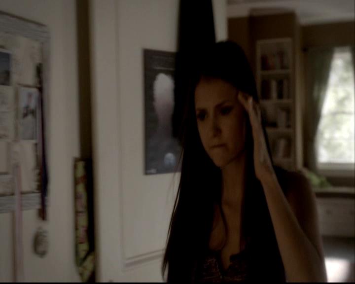 VampireDiariesWorld-dot-org_TheEvolutionOfElenaGilbert0069.jpg