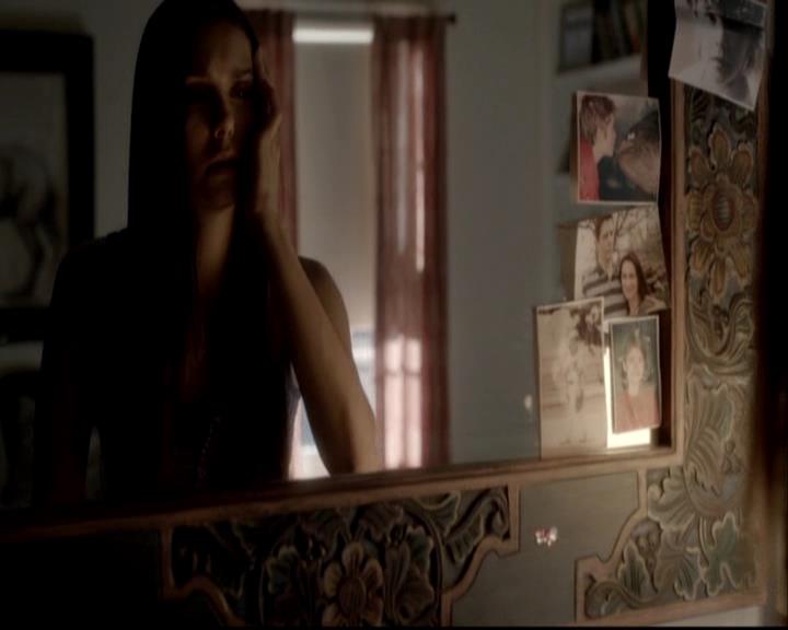 VampireDiariesWorld-dot-org_TheEvolutionOfElenaGilbert0079.jpg