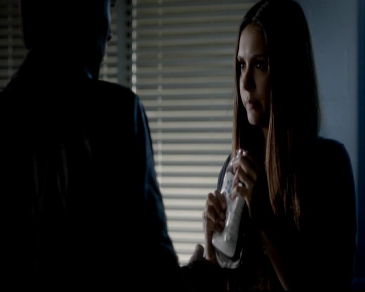 VampireDiariesWorld-dot-org_TheEvolutionOfElenaGilbert0124.jpg