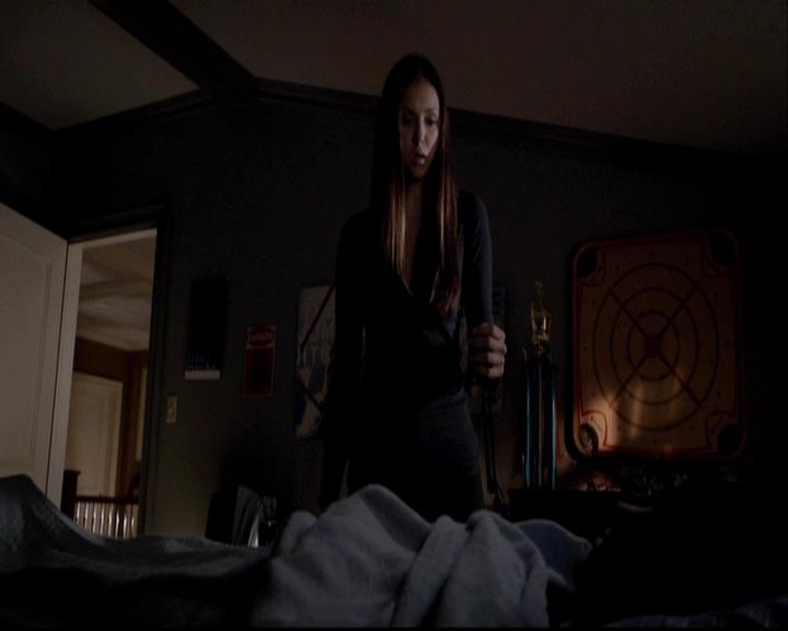 VampireDiariesWorld-dot-org_TheEvolutionOfElenaGilbert0208.jpg