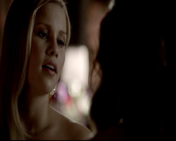 VampireDiariesWorld-dot-org_TheEvolutionOfElenaGilbert0394.jpg