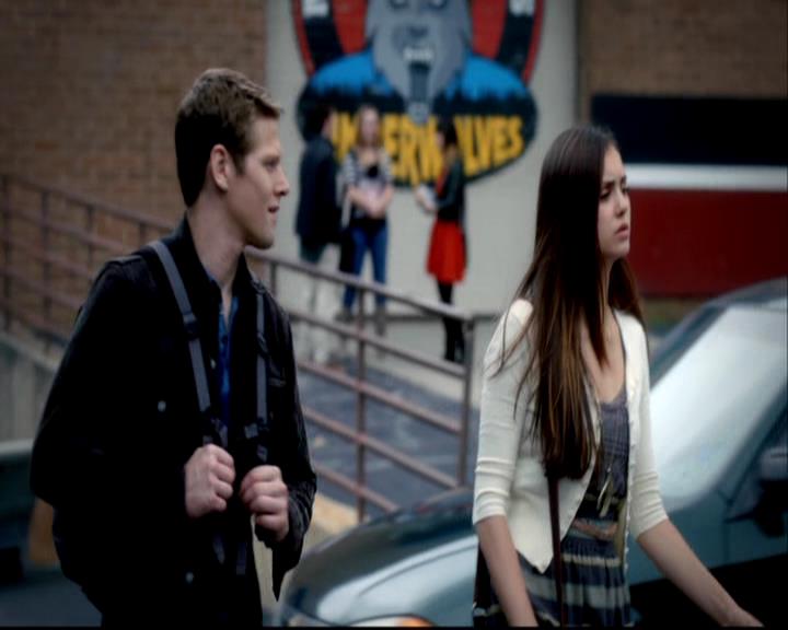 VampireDiariesWorld-dot-org_TheEvolutionOfElenaGilbert0446.jpg